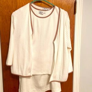 3 piece Tail skirt outfit